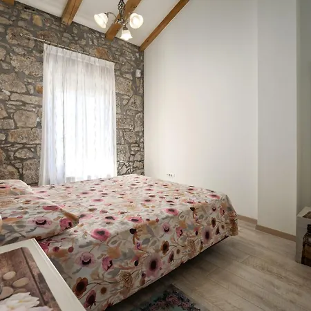Casa Batana By Briskva Vila