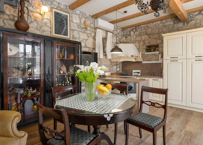 Casa Batana By Briskva Vila